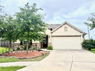 11075 Walts Run Lane, Cypress, TX 77433