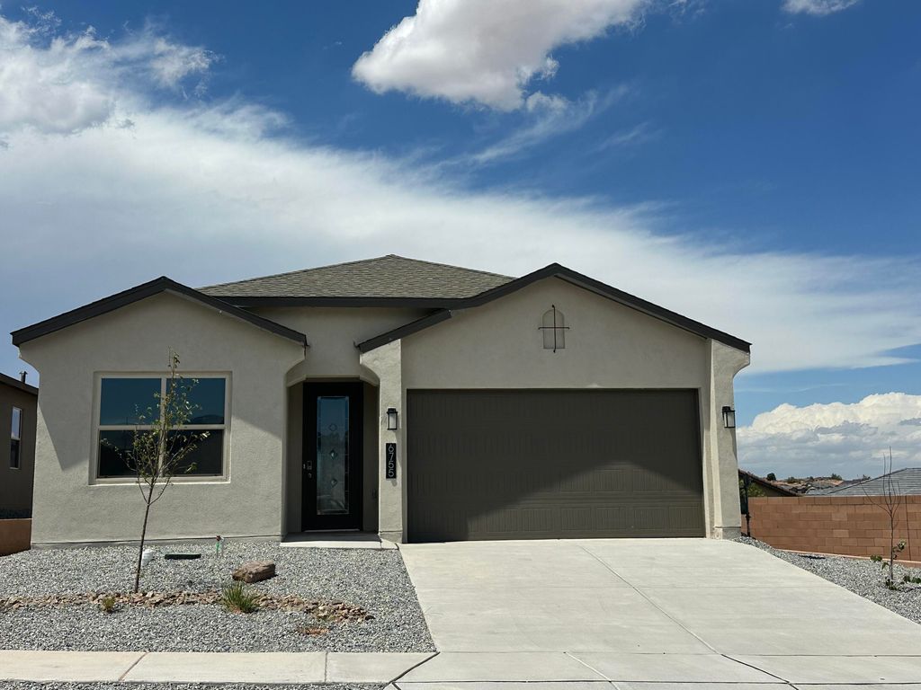 6755 Clayton Drive NE, Rio Rancho, NM 87144