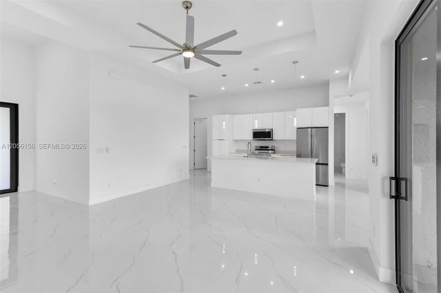 4202 NW 33rd St, Cape Coral, FL 33993