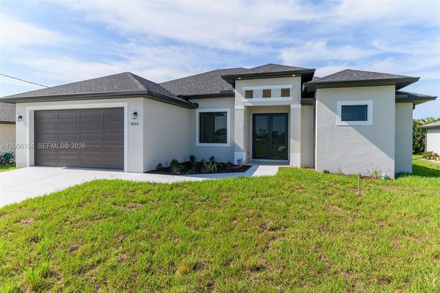 4202 NW 33rd St, Cape Coral, FL 33993