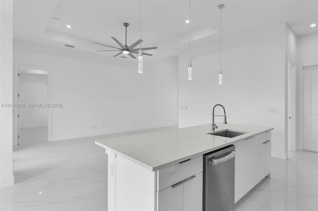 4202 NW 33rd St, Cape Coral, FL 33993