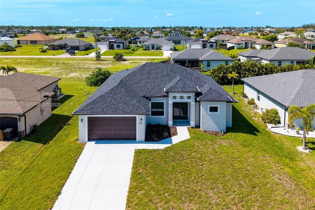 4202 NW 33rd St, Cape Coral, FL 33993