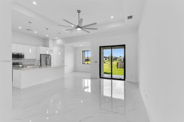 4202 NW 33rd St, Cape Coral, FL 33993