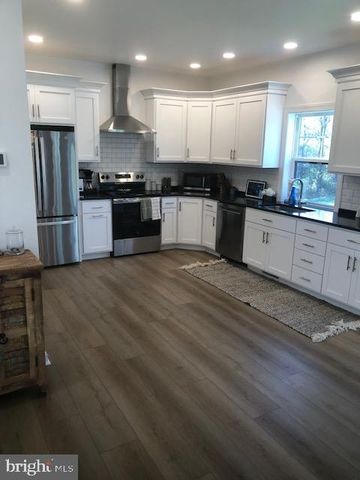66 BROOKVIEW DR, Newport, PA 17074