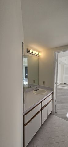 900 19th Ave S Apt 1001, Nashville, TN 37212