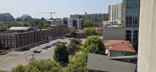 900 19th Ave S Apt 1001, Nashville, TN 37212