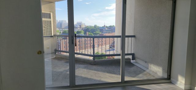 900 19th Ave S Apt 1001, Nashville, TN 37212