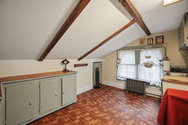 283 South St., Northampton, MA 01060