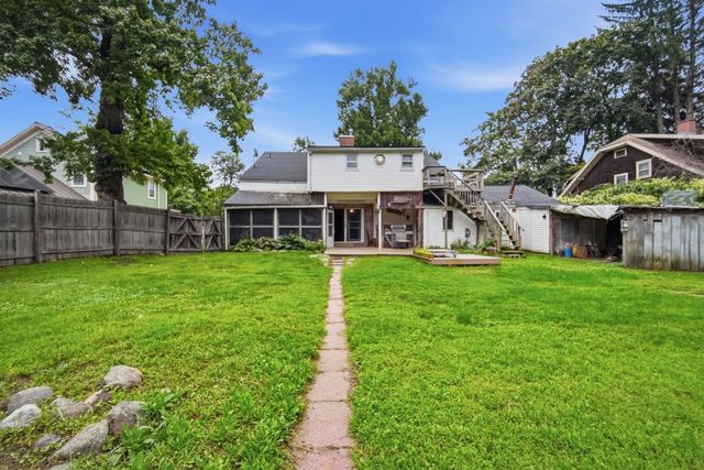 283 South St., Northampton, MA 01060