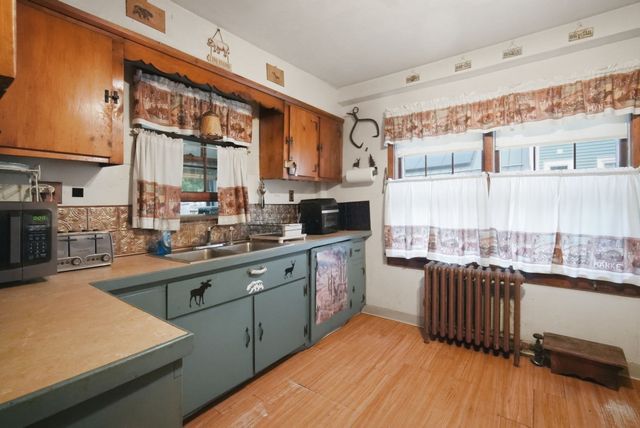 283 South St., Northampton, MA 01060