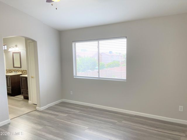 8535 W Vogel Avenue, Peoria, AZ 85345