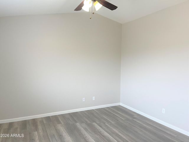 8535 W Vogel Avenue, Peoria, AZ 85345