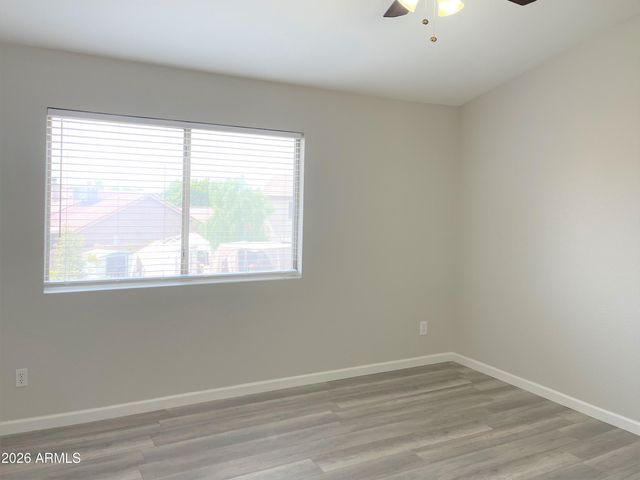 8535 W Vogel Avenue, Peoria, AZ 85345