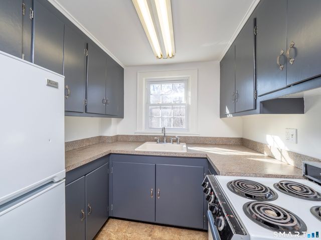 159 Barry Avenue, Ridgefield, CT 06877