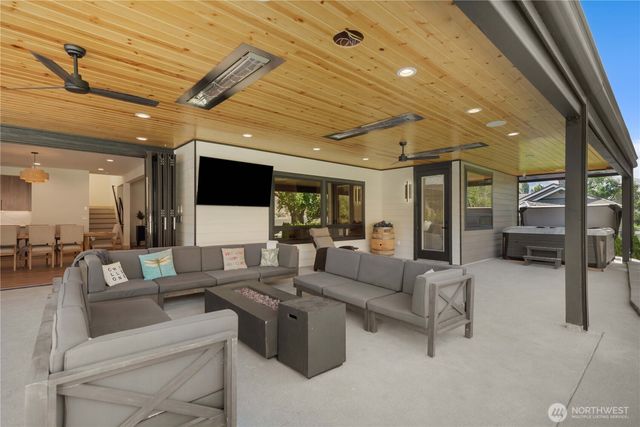 11 W Rocky Road, Orondo, WA 98843