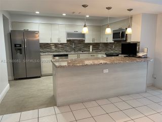 5825 Collins Ave 7B, Miami Beach, FL 33140