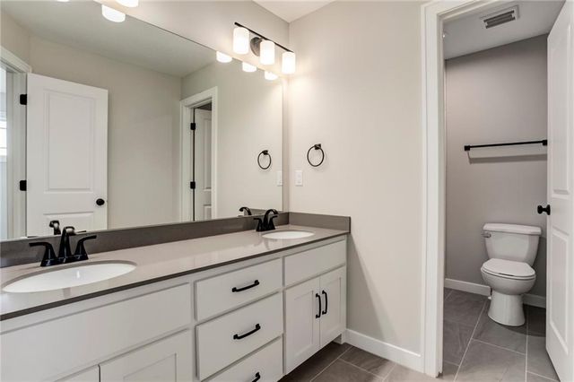 28317 W 160th Court, Gardner, KS 66030