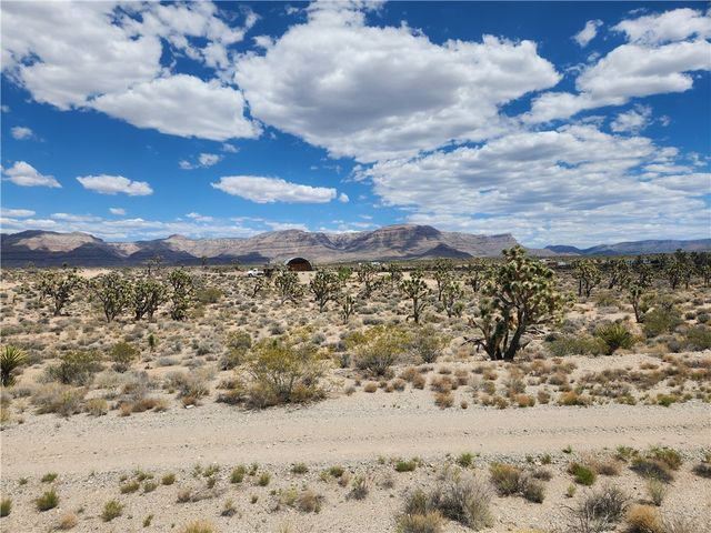 27475 N Driftwood Drive, Meadview, AZ 86444