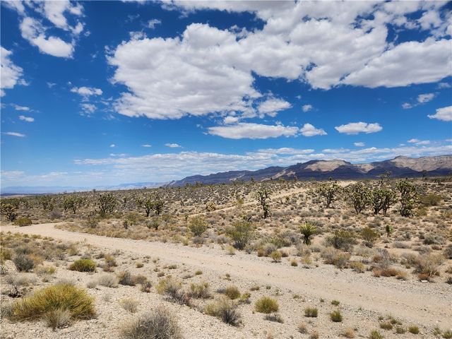 27475 N Driftwood Drive, Meadview, AZ 86444