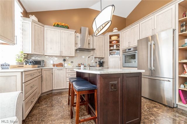 15 Orchard Circle, Orange, OH 44022