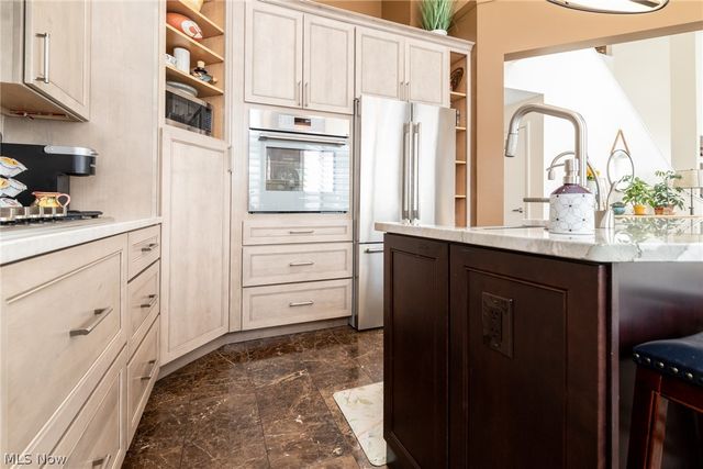 15 Orchard Circle, Orange, OH 44022