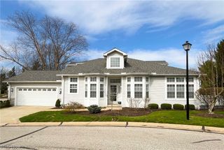 15 Orchard Circle, Orange, OH 44022