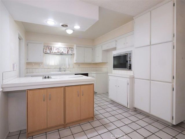 445 E 248th, Carson, CA 90745