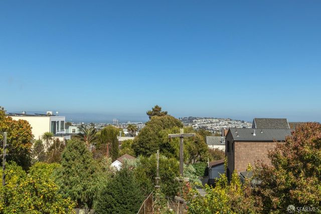 333 Holly Park Circle, San Francisco, CA 94110