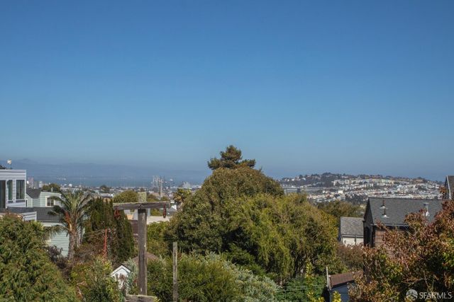 333 Holly Park Circle, San Francisco, CA 94110