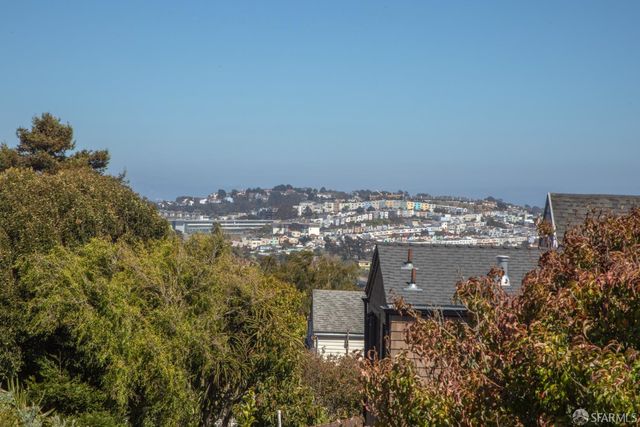 333 Holly Park Circle, San Francisco, CA 94110
