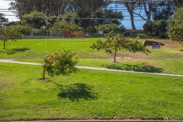 333 Holly Park Circle, San Francisco, CA 94110