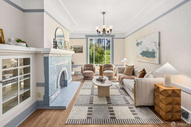 333 Holly Park Circle, San Francisco, CA 94110
