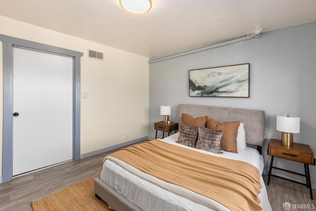 333 Holly Park Circle, San Francisco, CA 94110