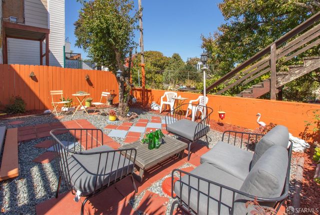 333 Holly Park Circle, San Francisco, CA 94110