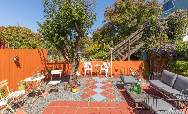 333 Holly Park Circle, San Francisco, CA 94110
