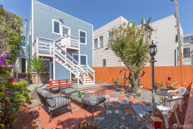 333 Holly Park Circle, San Francisco, CA 94110