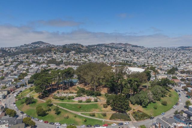 333 Holly Park Circle, San Francisco, CA 94110