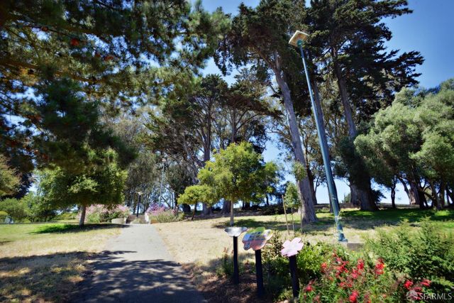 333 Holly Park Circle, San Francisco, CA 94110