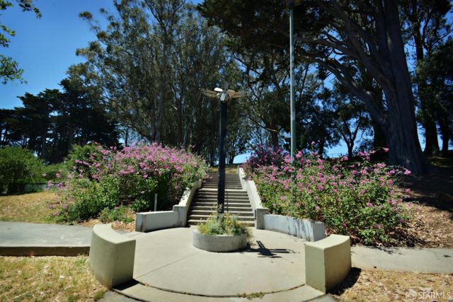 333 Holly Park Circle, San Francisco, CA 94110