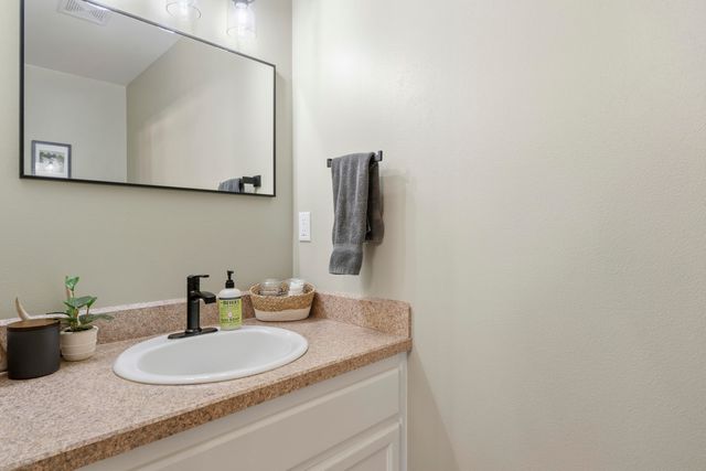 149112 Auderine Circle, La Pine, OR 97739