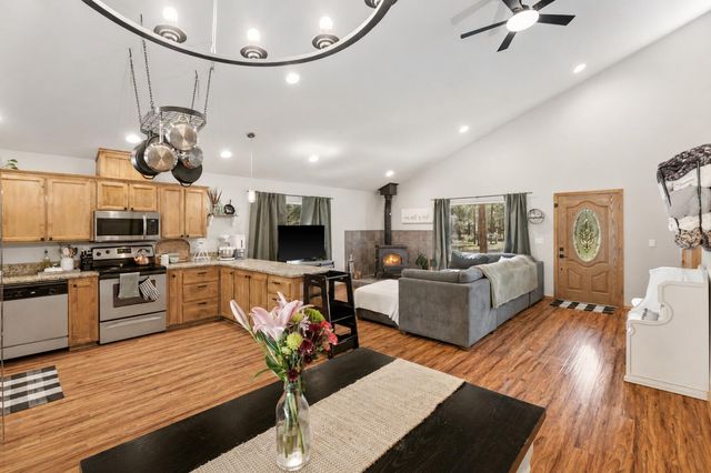 149112 Auderine Circle, La Pine, OR 97739