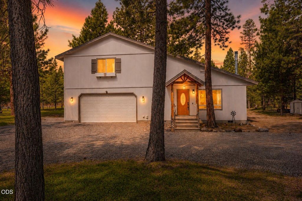 149112 Auderine Circle, La Pine, OR 97739