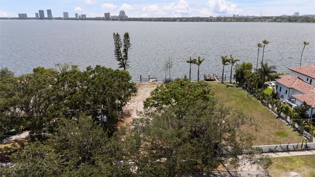 214 BLANCA AVENUE, Tampa, FL 33606