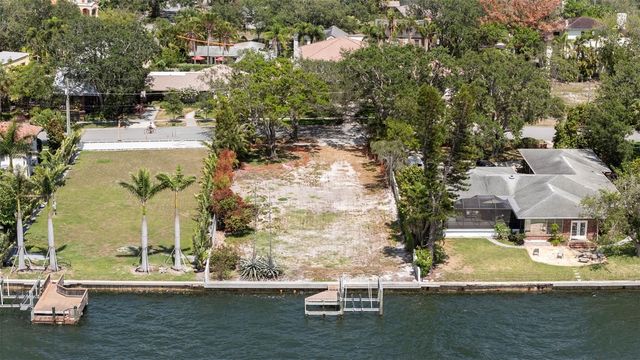 214 BLANCA AVENUE, Tampa, FL 33606