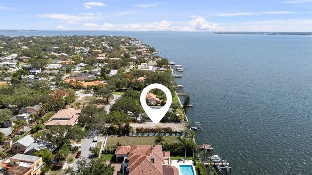 214 BLANCA AVENUE, Tampa, FL 33606