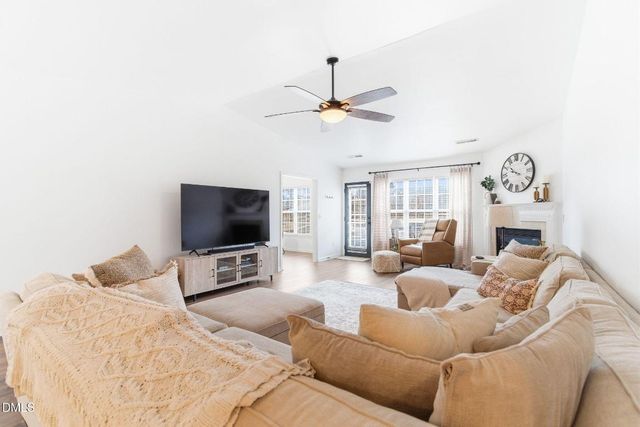 5010 Longridge Drive, Kernersville, NC 27284