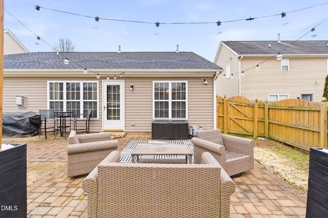 5010 Longridge Drive, Kernersville, NC 27284