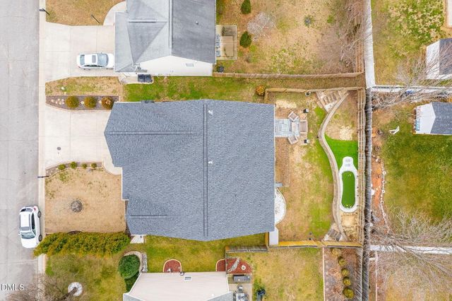 5010 Longridge Drive, Kernersville, NC 27284