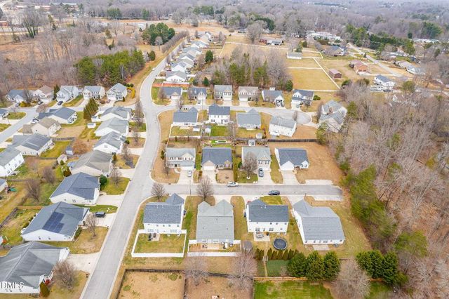 5010 Longridge Drive, Kernersville, NC 27284