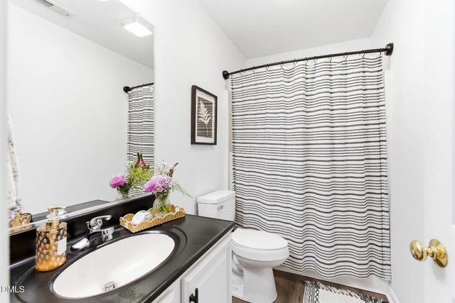 5010 Longridge Drive, Kernersville, NC 27284